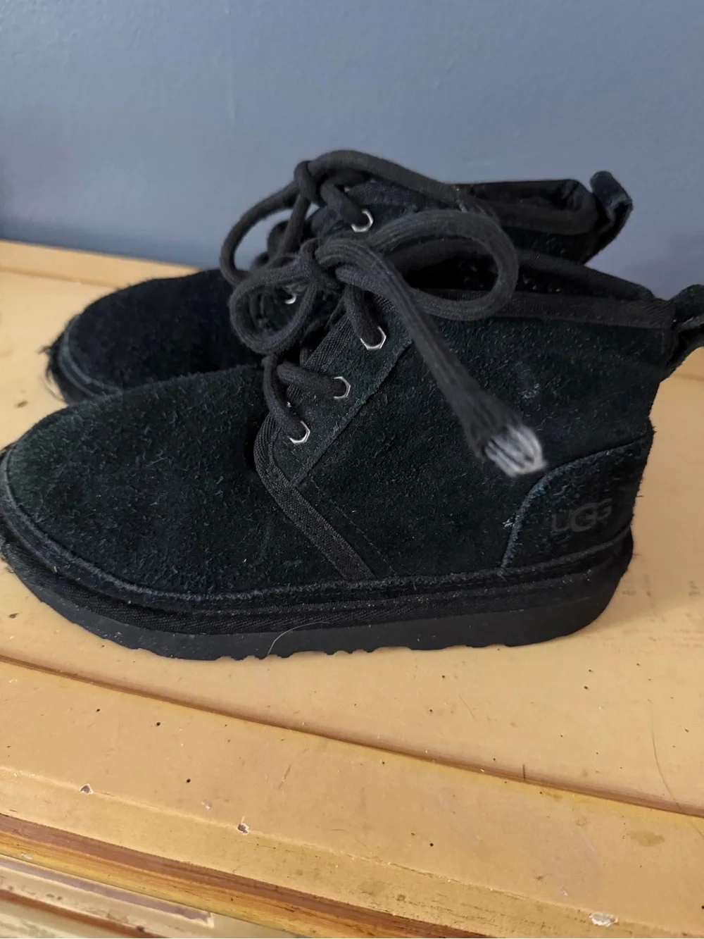 Ugg Neumel Chukka Kid Size 13 Boots